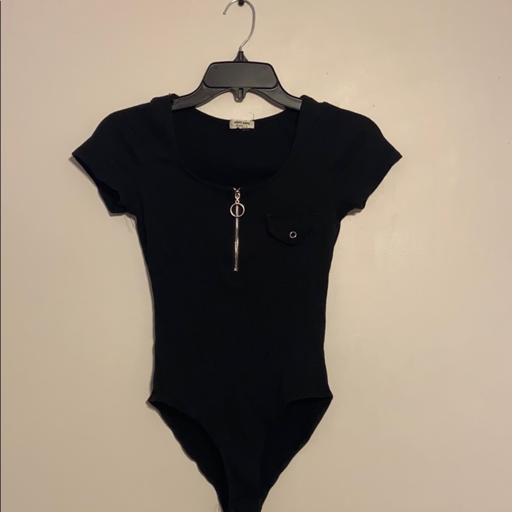 Heart and tips onesie